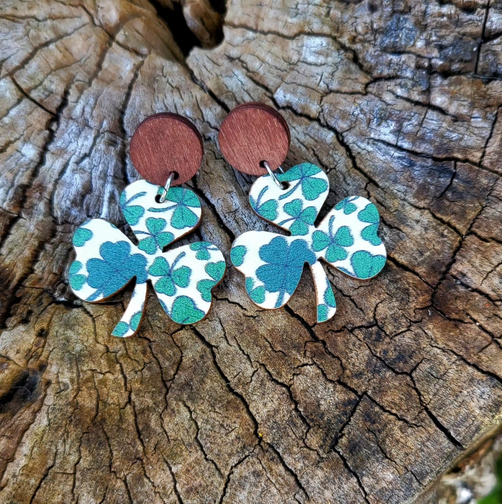 Shamrock Lucky Clover Leaf Wood Earrings 14$